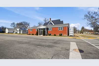 501 W 6th Avenue, Rochelle, IL 61068 - Photo 51