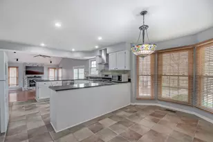 1411 Steeplechase Rd, Bartlett, IL 60103 - Photo 9