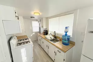 918 N Hazel St, Pontiac, IL 61764 - Photo 7