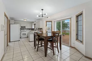 611 Flambeau Ct, Romeoville, IL 60446 - Photo 7