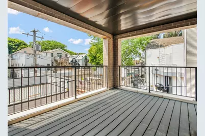 1517 W Barry Avenue #2W, Chicago, IL 60657 - Photo 25