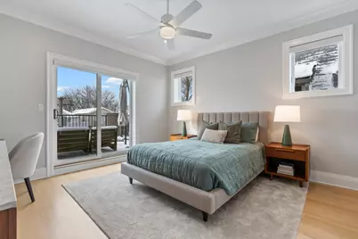 1517 W Barry Avenue #2W, Chicago, IL 60657 - Photo 17