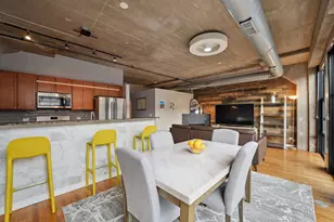 1110 W 15th St, Chicago, IL 60608 - Photo 7