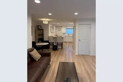 9456 Bay Colony Drive #2N, Des Plaines, IL 60016 - Photo 7