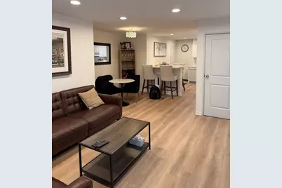 9456 Bay Colony Drive #2N, Des Plaines, IL 60016 - Photo 5