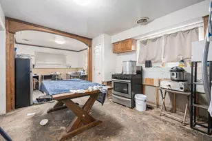 1241 S Elmwood Ave, Waukegan, IL 60085 - Photo 5