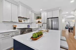 3642 N Sawyer Ave, Chicago, IL 60618 - Photo 15