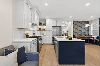 3642 N Sawyer Avenue, Chicago, IL 60618 - Photo 11