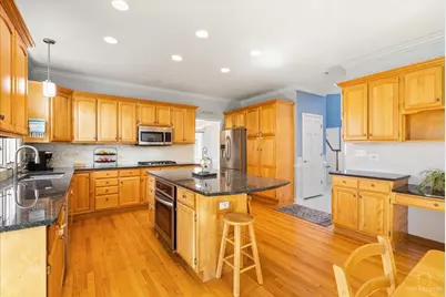 3719 Falkner Drive, Naperville, IL 60564 - Photo 9