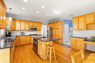 3719 Falkner Dr, Naperville, IL 60564 - Photo 9