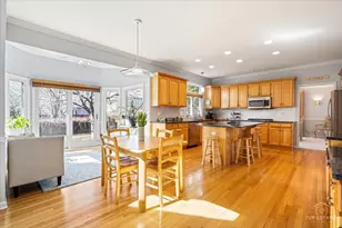 3719 Falkner Dr, Naperville, IL 60564 - Photo 11