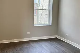 2456 W Lithuanian Plaza Ct, Chicago, IL 60629 - Photo 9