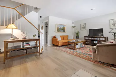 134 Bright Oaks Circle #134, Cary, IL 60013 - Photo 3