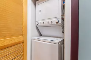 1645 W Ogden Ave, Chicago, IL 60612 - Photo 17