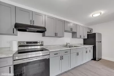 1955 N Hicks Road #105, Palatine, IL 60074 - Photo 5