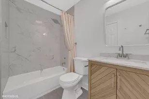 1955 N Hicks Rd, Palatine, IL 60074 - Photo 13