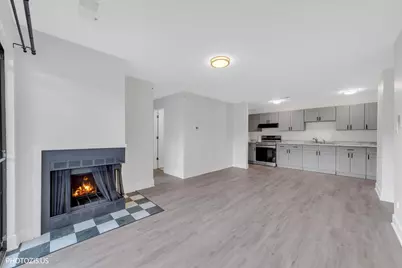 1955 N Hicks Road #105, Palatine, IL 60074 - Photo 7