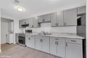 1955 N Hicks Rd, Palatine, IL 60074 - Photo 11