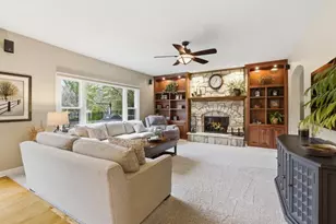 1109 Edwards Dr, Batavia, IL 60510 - Photo 7