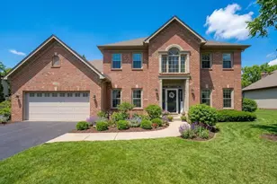 1109 Edwards Dr, Batavia, IL 60510 - Photo 1