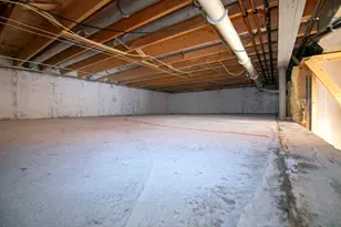 1675 Rosehall Ln, Elgin, IL 60123 - Photo 35