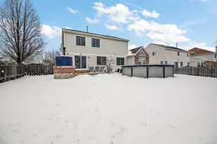 1675 Rosehall Ln, Elgin, IL 60123 - Photo 41