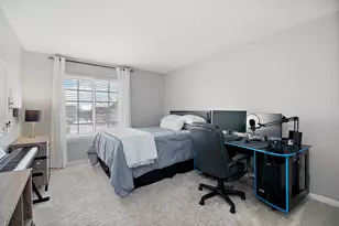 1675 Rosehall Ln, Elgin, IL 60123 - Photo 29