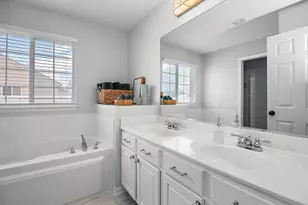 1675 Rosehall Ln, Elgin, IL 60123 - Photo 27