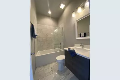 5911 N Northwest Highway #205, Chicago, IL 60631 - Photo 9