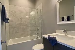 5911 N Northwest Hwy, Chicago, IL 60631 - Photo 9