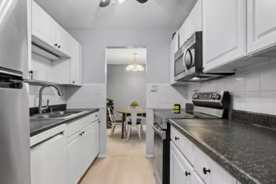 4710 W Northfox Lane W #5, McHenry, IL 60050 - Photo 11