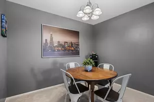 4710 W Northfox Ln W, McHenry, IL 60050 - Photo 9