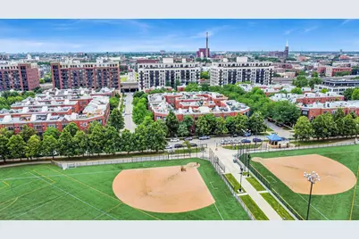 1070 W 15th Street #404, Chicago, IL 60608 - Photo 31