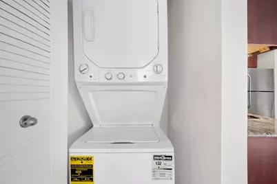 1070 W 15th Street #404, Chicago, IL 60608 - Photo 21