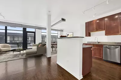 1070 W 15th Street #404, Chicago, IL 60608 - Photo 9