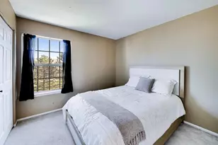 1703 Cunningham Ln, Crystal Lake, IL 60014 - Photo 25