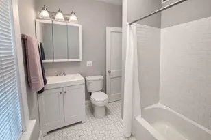 6656 N Newgard Ave, Chicago, IL 60626 - Photo 7