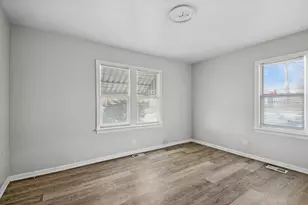 711 N Columbine Ave, Lombard, IL 60148 - Photo 5