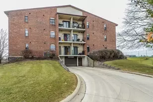 760 Weidner Rd, Buffalo Grove, IL 60089 - Photo 23