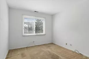 445 Park View Terrace, Buffalo Grove, IL 60089 - Photo 13