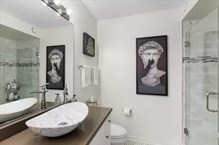 [Address not provided], Evanston, IL 60201 - Photo 9