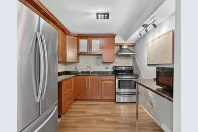 700 Perrie Drive #207, Elk Grove Village, IL 60007 - Photo 9