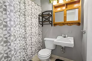 1412 S 2nd St, Mattoon, IL 61938 - Photo 15