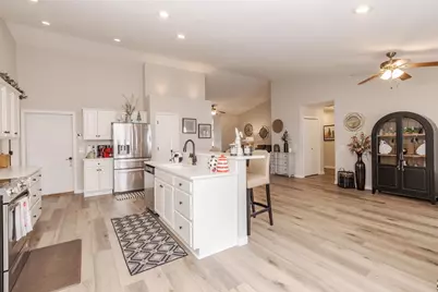 2331 Eastwood Avenue, Streator, IL 61364 - Photo 11