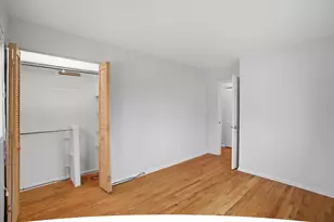 8912 Windsor Ln, Bridgeview, IL 60455 - Photo 11