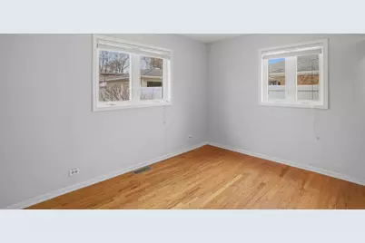 8912 Windsor Lane, Bridgeview, IL 60455 - Photo 13