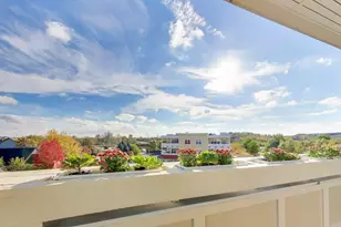 977 Harris Rd, Grayslake, IL 60030 - Photo 17