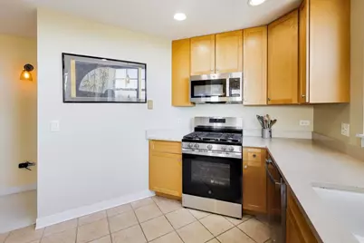 977 Harris Road #34, Grayslake, IL 60030 - Photo 5