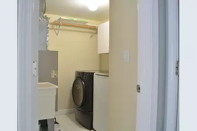 1203 Timber Drive, Elk Grove Village, IL 60007 - Photo 11