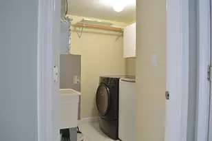 1203 Timber Dr, Elk Grove Village, IL 60007 - Photo 11